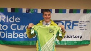 Stephen Burgo picking up his jersey for the Amelia Island ride! 