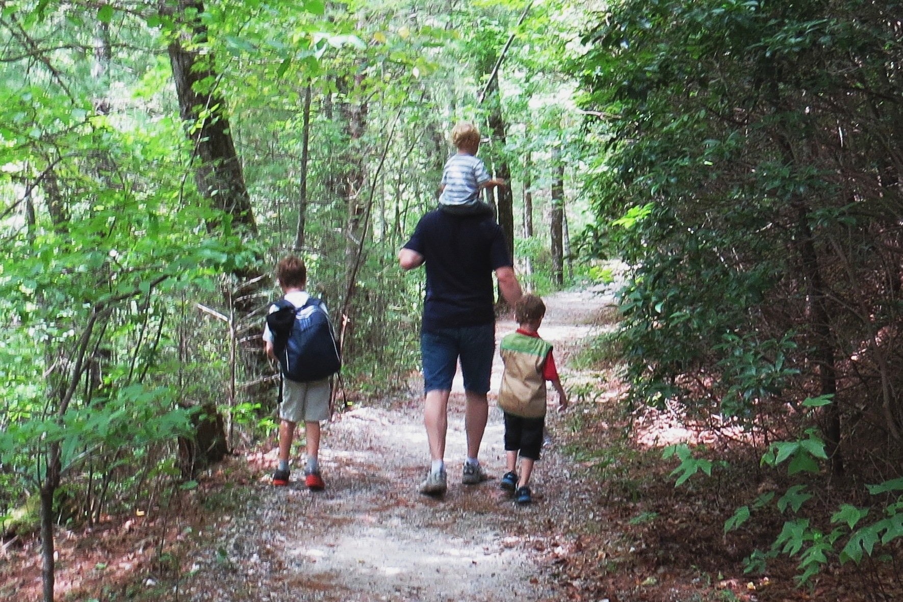 Meet Erik Oliver: An AT/T1 Challenge Hiker