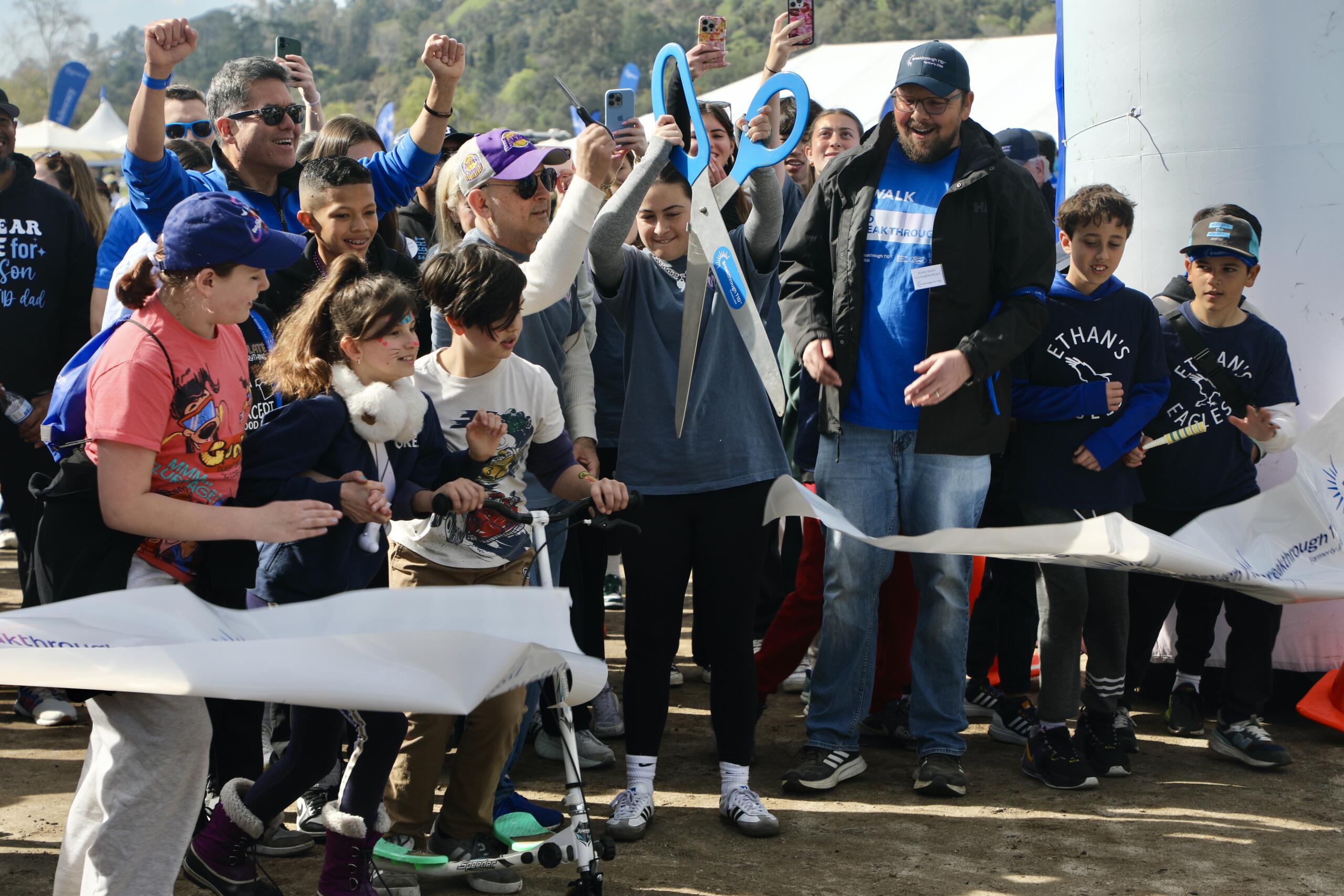 Ribbon Cutting (1)_Judy Parra