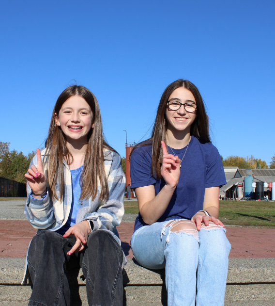 Join the 2023 Beat the Bridge Ambassadors at the starting line on May 21! 