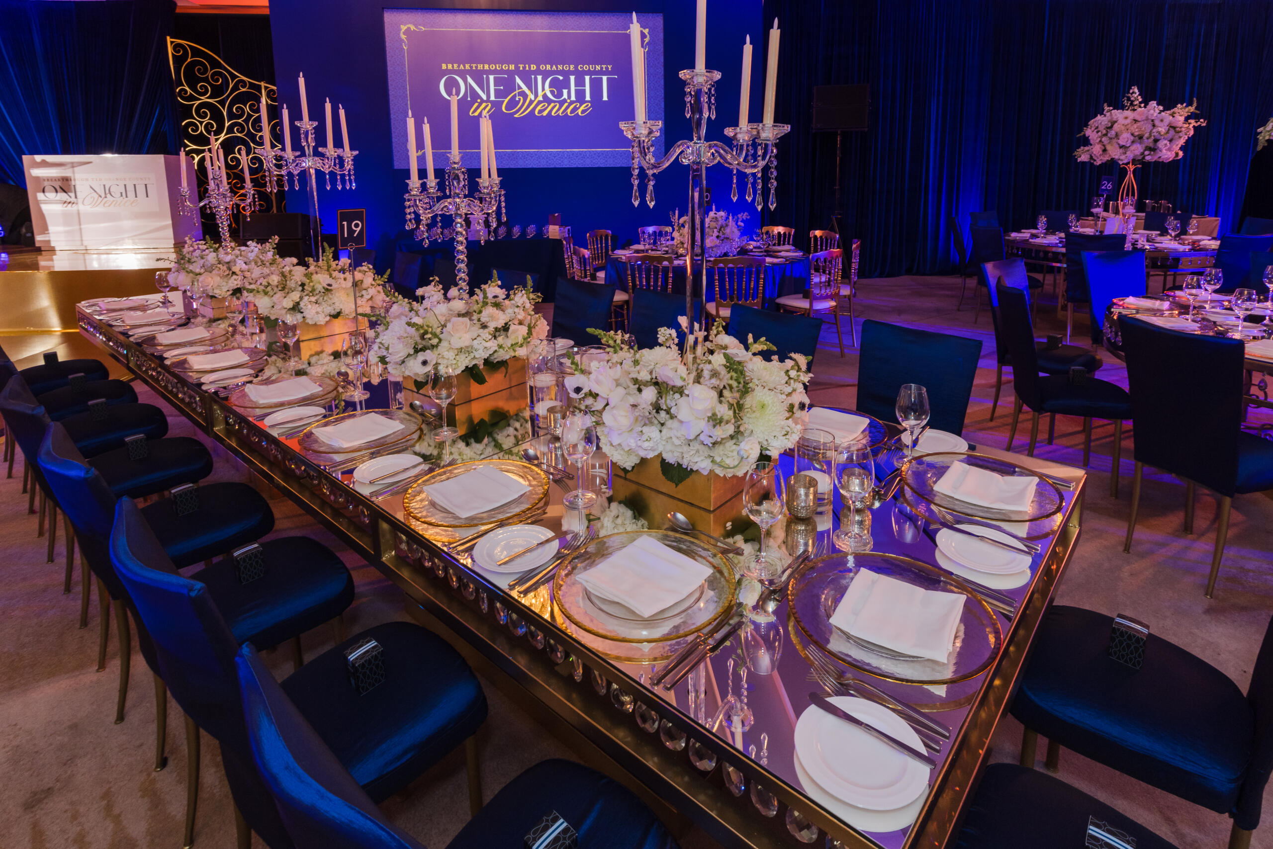 Ballroom 3_Alex Hines