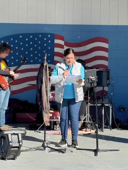 Finding Hope Through Community: Kelli Costello’s Story