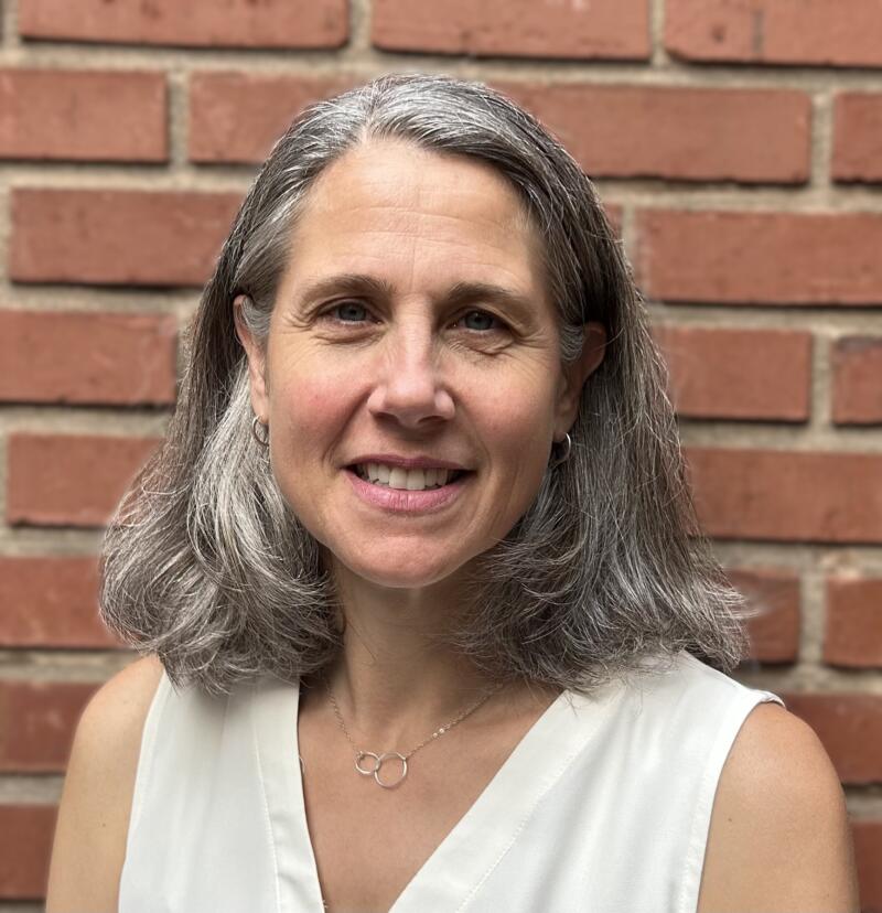 Dr. Laura Tremblay