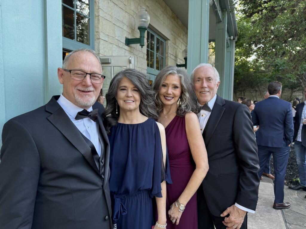 Tracy & David Chisum and Meredith & Darren Athens