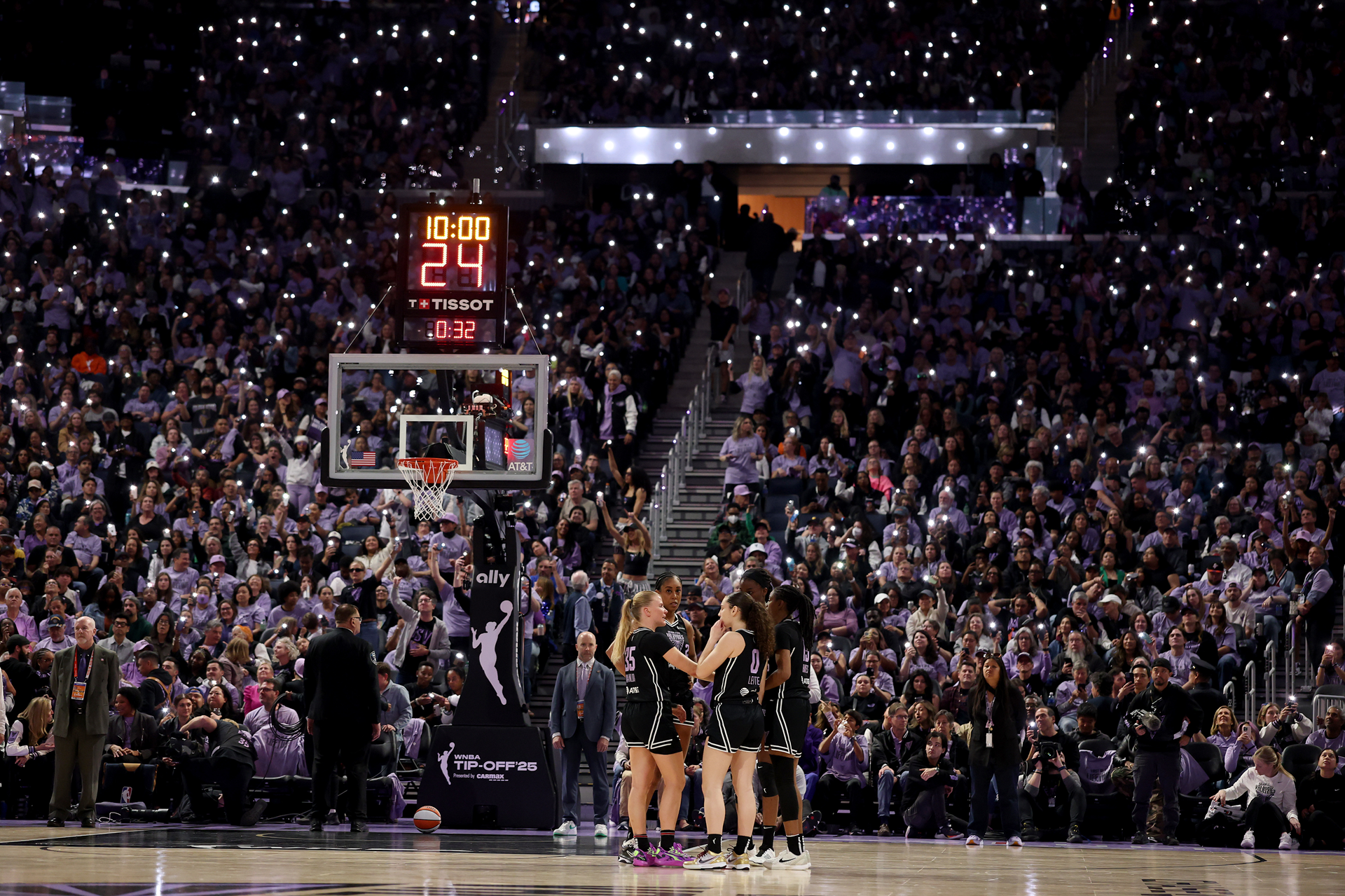 Breakthrough T1D Night with the Golden State Valkyries