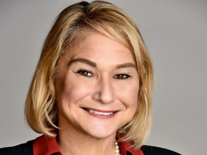 Dr. Beth Braun