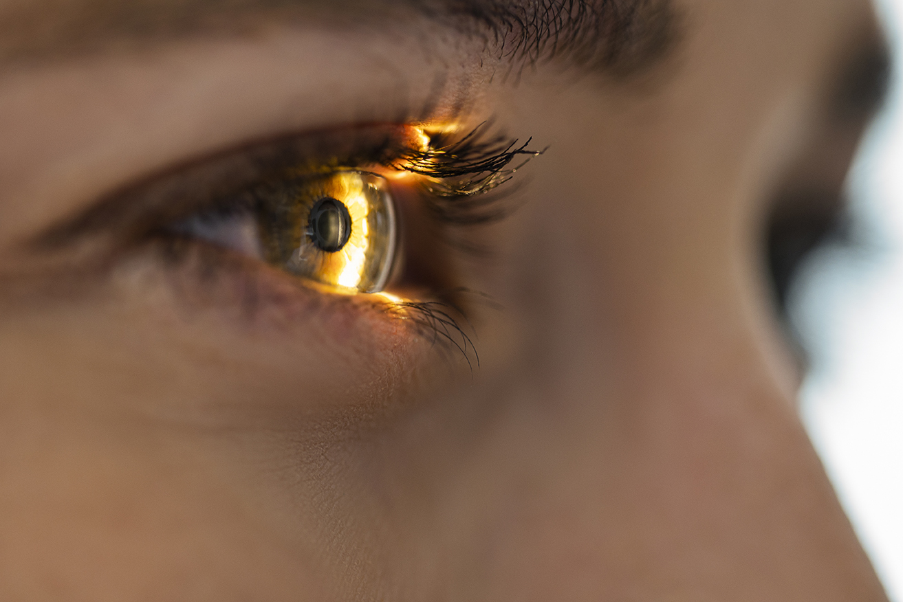 Treating and preventing eye disease with type 1 diabetes