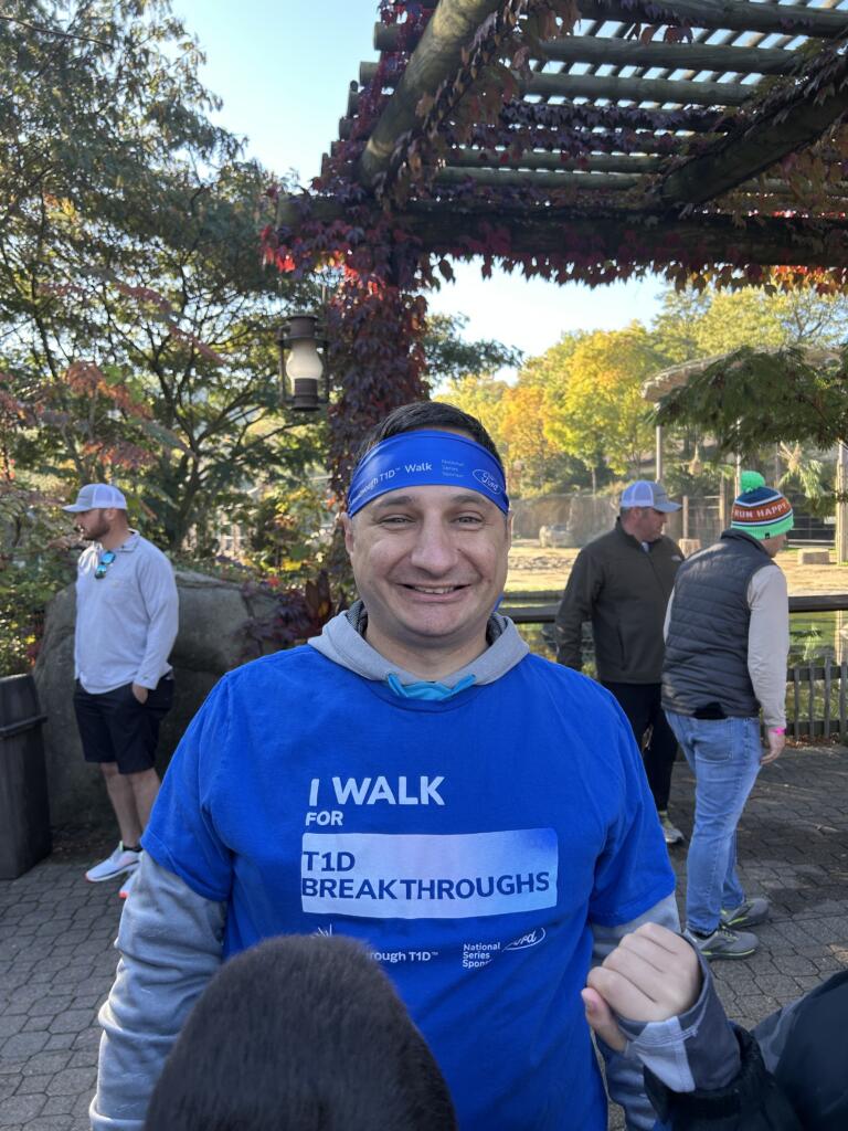 Jason, an adult living with T1D